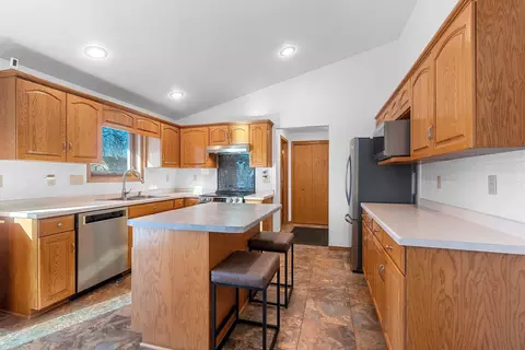 n349 Fieldside Lane, Appleton, WI 54915 photo 4