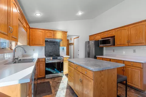 n349 Fieldside Lane, Appleton, WI 54915 photo 7