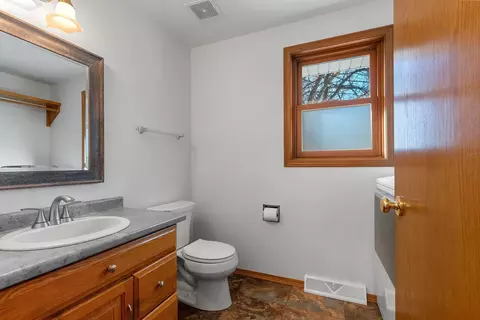 n349 Fieldside Lane, Appleton, WI 54915 photo 10