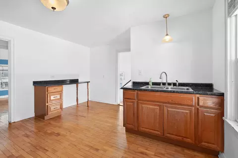 Kitchen - 425 E Summer St, Appleton, WI 54911 photo 5 of 7
