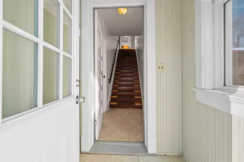Entry Way - 425 E Summer St, Appleton, WI 54911 photo 5 of 6