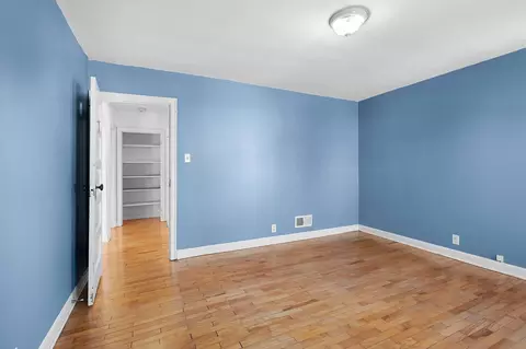 Bedroom - 425 E Summer St, Appleton, WI 54911 photo 7 of 9