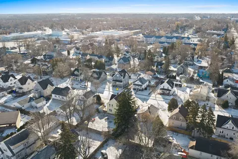 View/Area - 425 E Summer St, Appleton, WI 54911 photo 4 of 13