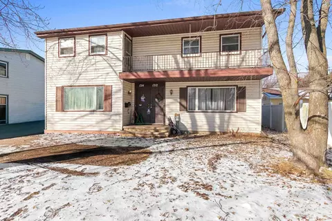 1312 S Riverdale Dr, Appleton, WI 54914