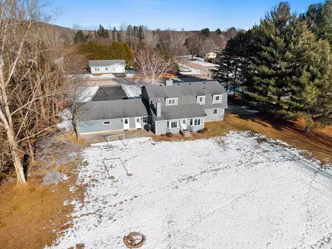View/Area - 1007 Schabow St, Gresham, WI 54128 photo 3 of 17