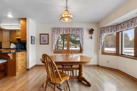 Dining - 1007 Schabow St, Gresham, WI 54128 photo 1 of 3