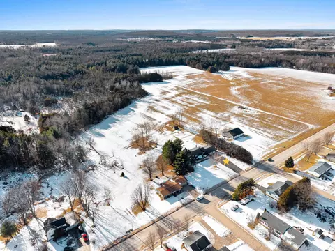 View/Area - 1007 Schabow St, Gresham, WI 54128 photo 7 of 17