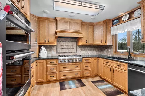 Kitchen - 1007 Schabow St, Gresham, WI 54128 photo 5 of 8