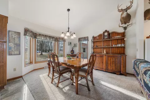 Dining - 9302 Blanco Rd, Winneconne, WI 54986 photo 2 of 2