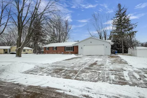 1807 E Wisconsin Ave, Kaukauna, WI 54130