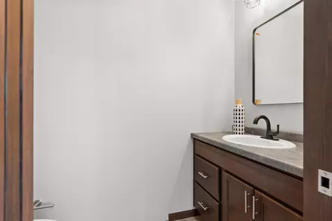 Bath - 427 Scott St, Ripon, WI 54971 photo 2 of 6