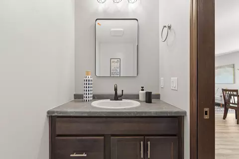 Bath - 427 Scott St, Ripon, WI 54971 photo 3 of 6