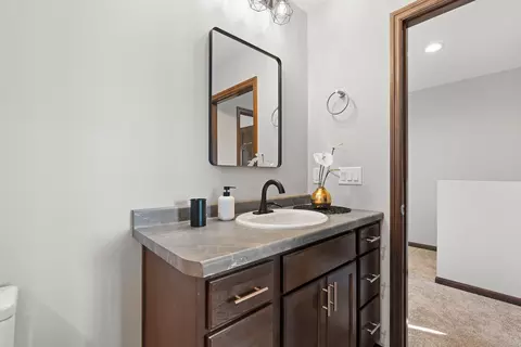 Bath - 427 Scott St, Ripon, WI 54971 photo 5 of 6