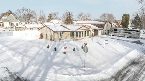 170 Jefferson St, Winneconne, WI 54986