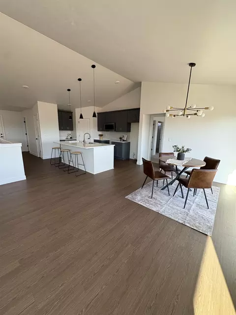 Dining - W5609 Tonys Way, Appleton, WI 54915 photo 1 of 2