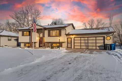 1259 Bartlein Ct, Menasha, WI 54952