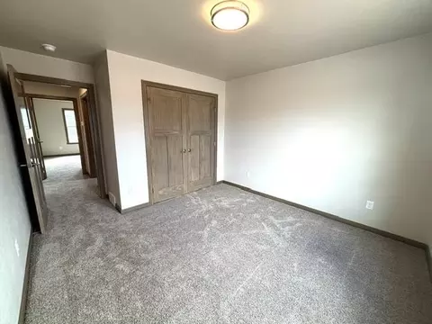 Bedroom - n9036 Cedar Ct, Menasha, WI 54952 photo 2 of 3