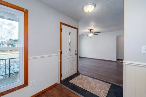 Entry Way - 1575 Covington Dr, Oshkosh, WI 54904 photo 1 of 1