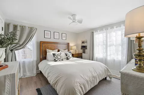 Bedroom - 614 E Grant St, Appleton, WI 54911 photo 6 of 10