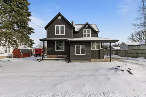 215 N Madison St, Waupun, WI 53963
