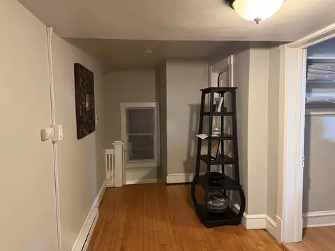 Entry Way - 324 E Pacific St, Appleton, WI 54911 photo 2 of 2