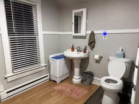 Bath - 324 E Pacific St, Appleton, WI 54911 photo 2 of 2