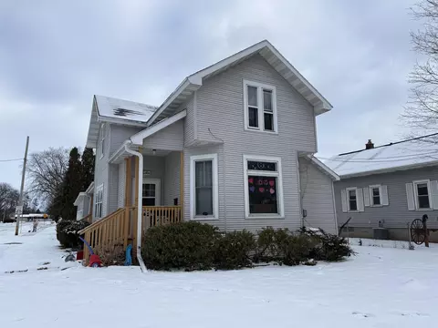1400 Knapp St, Oshkosh, WI 54902