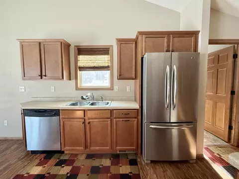 Kitchen - 264 Jasmine Dr, Berlin, WI 54923 photo 3 of 4