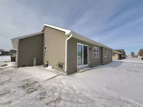 Exterior - 264 Jasmine Dr, Berlin, WI 54923 photo 13 of 20