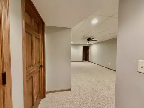 Entry Way - 264 Jasmine Dr, Berlin, WI 54923 photo 11 of 14