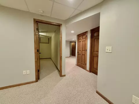 Entry Way - 264 Jasmine Dr, Berlin, WI 54923 photo 13 of 14