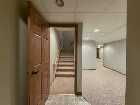 Entry Way - 264 Jasmine Dr, Berlin, WI 54923 photo 10 of 14