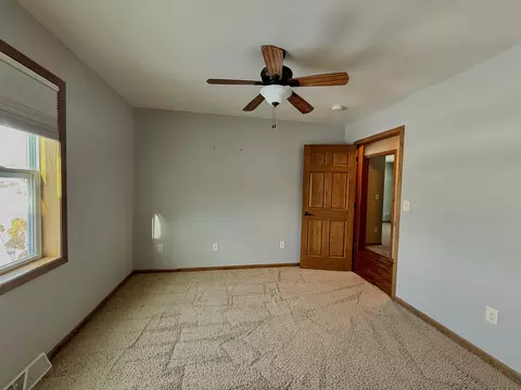 Bedroom - 264 Jasmine Dr, Berlin, WI 54923 photo 3 of 13