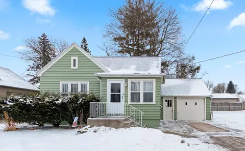 326 E Wisconsin St, Seymour, WI 54165