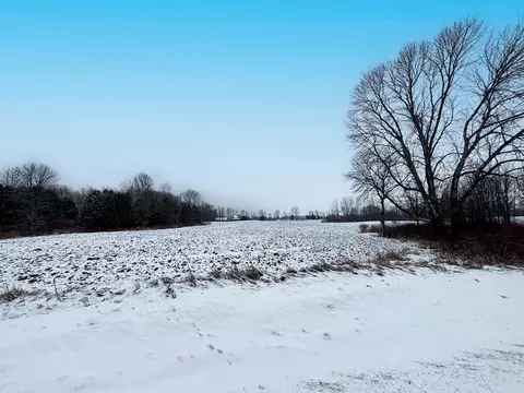 9 Th Rd, Algoma, WI 54201
