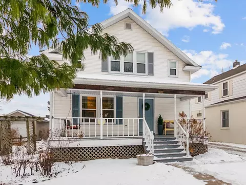 1262 S Quincy St, Green Bay, WI 54301
