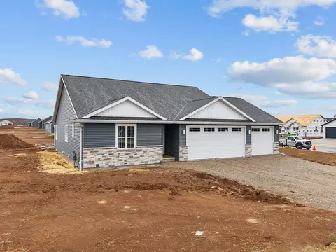 Exterior - W5621 Tonys Way, Appleton, WI 54915 photo 2 of 3