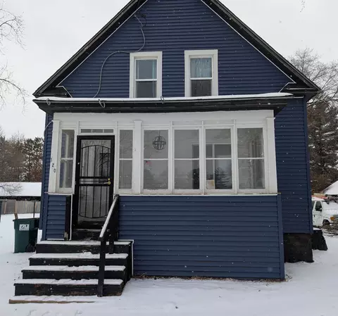 120 Park St, Redgranite, WI 54970