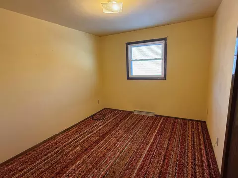 Bedroom - 16 Ramlen Ct, Appleton, WI 54915 photo 2 of 3