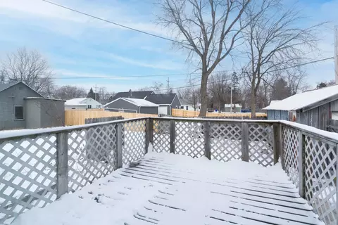 Exterior - 1508 E Wisconsin Ave, Appleton, WI 54911 photo 2 of 2