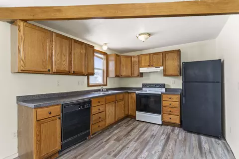 Kitchen - 1508 E Wisconsin Ave, Appleton, WI 54911 photo 1 of 1