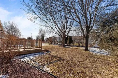 Exterior - w5609 Jochmann Drive, Appleton, WI 54915 photo 4 of 8