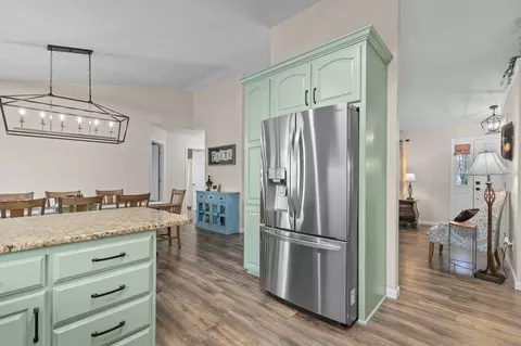 Kitchen - w5609 Jochmann Drive, Appleton, WI 54915 photo 5 of 5