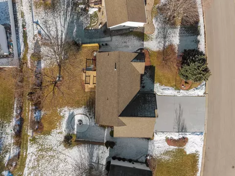 View/Area - w5609 Jochmann Drive, Appleton, WI 54915 photo 3 of 9
