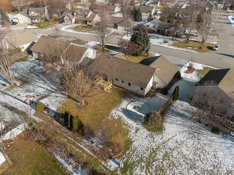 View/Area - w5609 Jochmann Drive, Appleton, WI 54915 photo 4 of 9