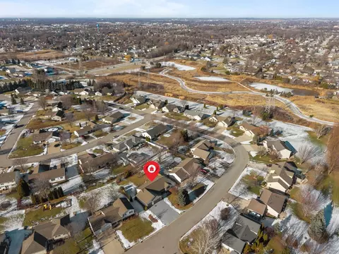 View/Area - w5609 Jochmann Drive, Appleton, WI 54915 photo 8 of 9