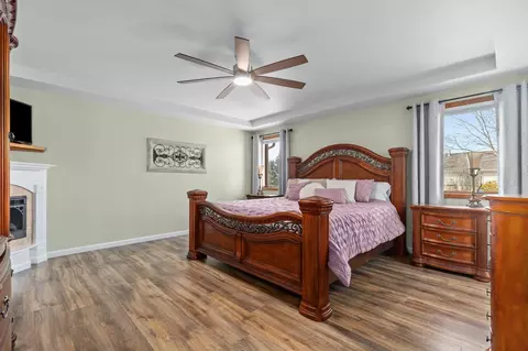 Bedroom - w5609 Jochmann Drive, Appleton, WI 54915 photo 1 of 9