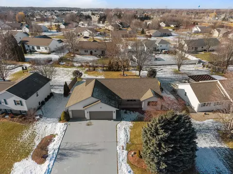View/Area - w5609 Jochmann Drive, Appleton, WI 54915 photo 2 of 9