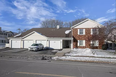 546 W Smith Ave, Oshkosh, WI 54901