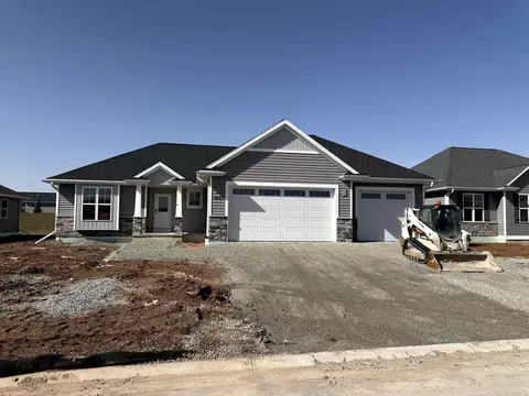 1433 Divinity Dr, De Pere, WI 54115